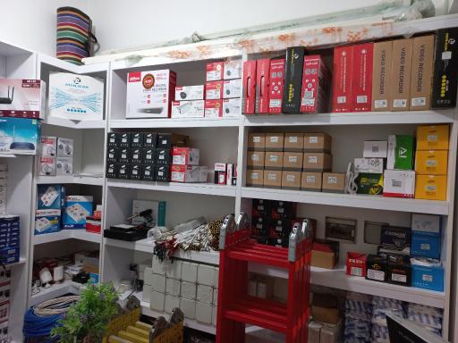 عکس فروشگاه دوربین مداربسته و دزدگیر اماکن‌