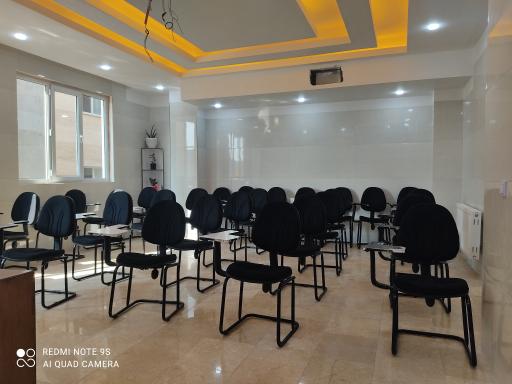 عکس آموزشگاه رانندگی موتور ماشین سروش