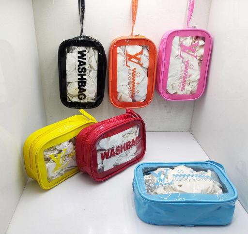 عکس تولیدی کیف تبسم شعبه ۲