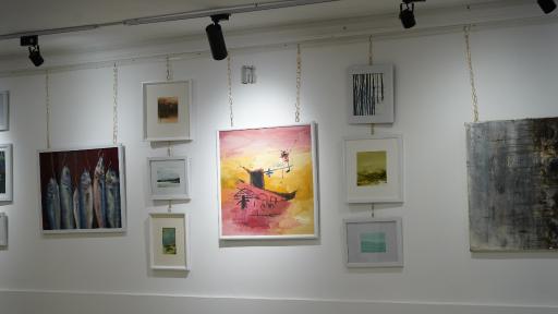 عکس کافه گالری آوان