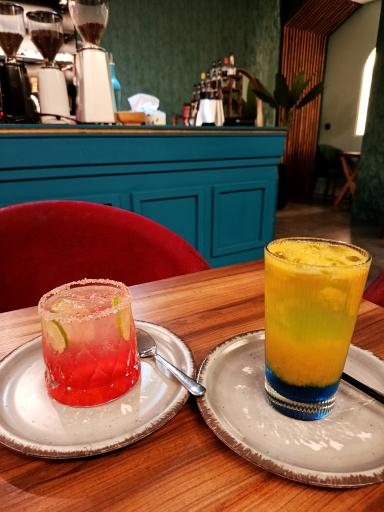 عکس کافه اکسیر