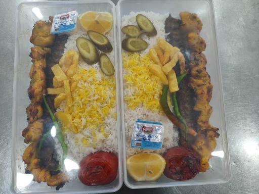 عکس تهیه غذای کاظمی