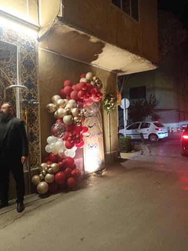 عکس کافه رستوران بزمه