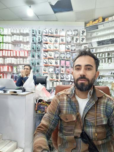 عکس موبایل و لوازم جانبی داریوش