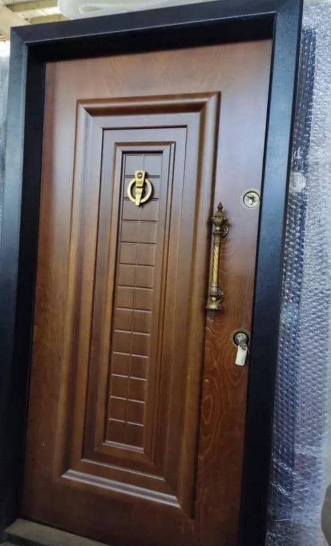 عکس بورس درب و پنجره زمانی