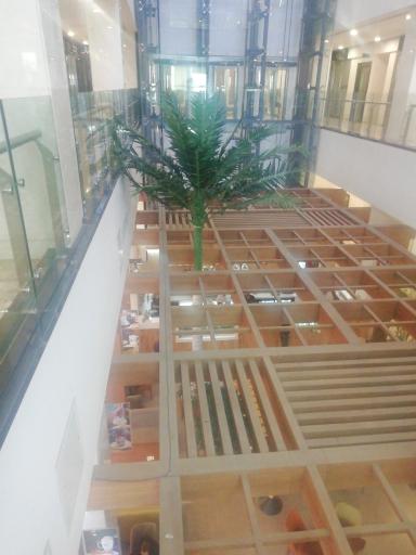 عکس مجتمع تجاری و اداری تشریفات