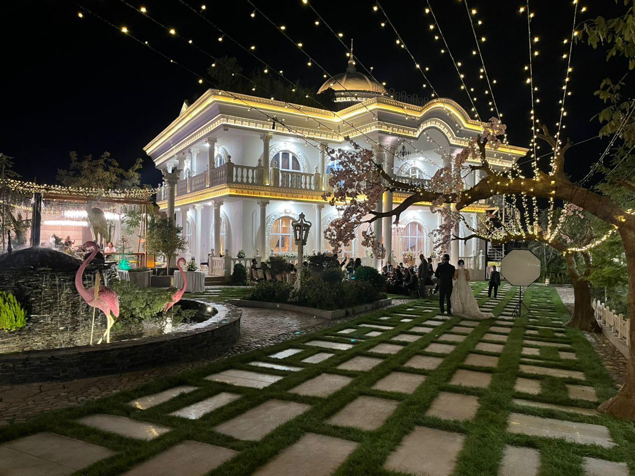 عکس باغ عمارت سوفلاور