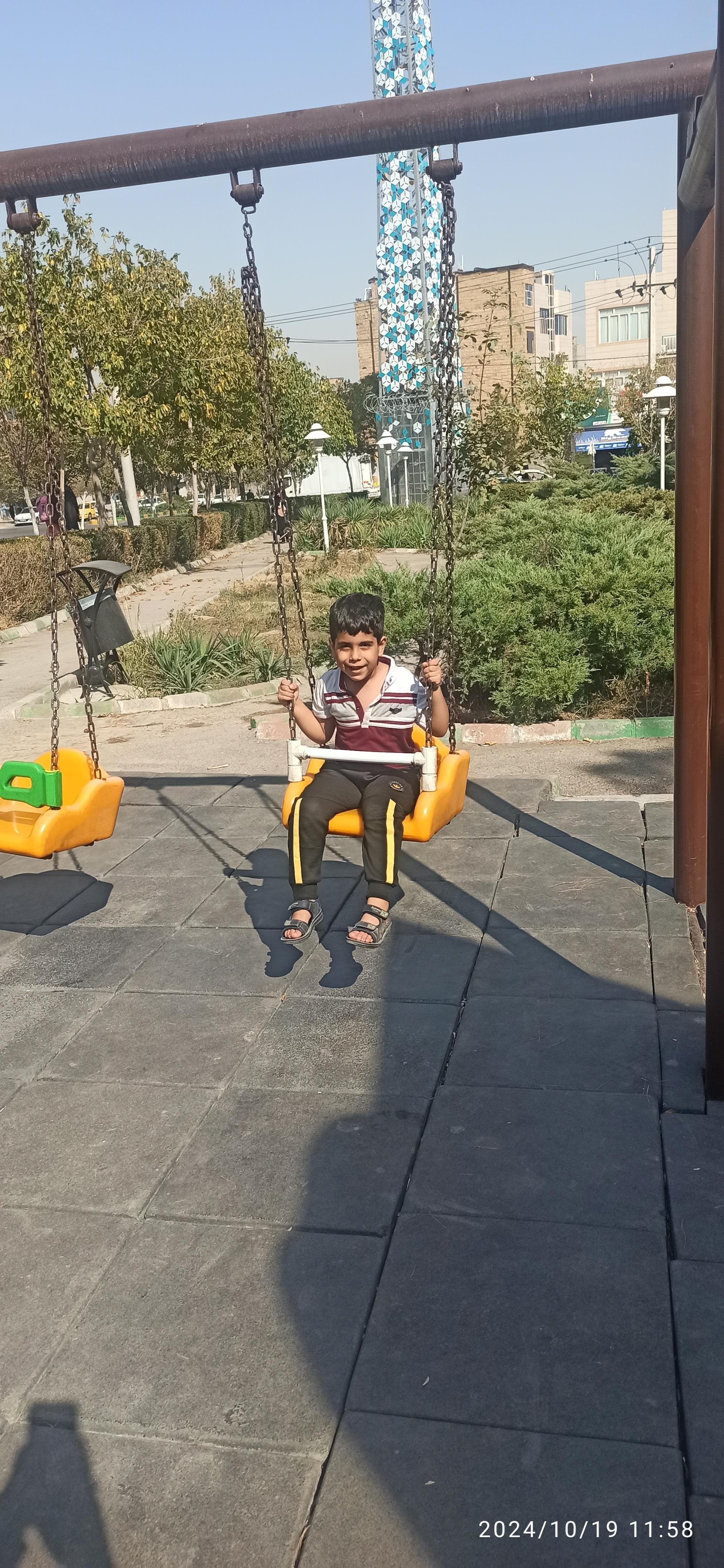 عکس بوستان خطی نخل