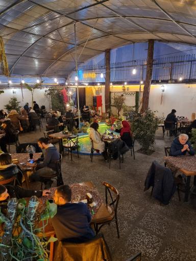 عکس کافه باغ بارمان