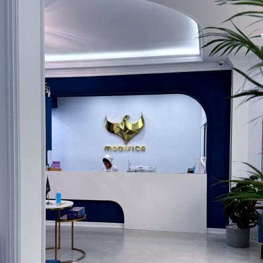 عکس کلینیک پوست  لیزر زیبایی مدیفیکا