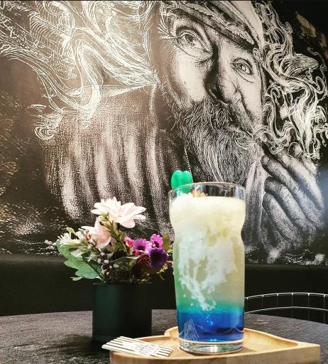 عکس کافه ماری