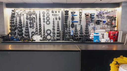 عکس هایپر صنعتی و ساختمانی هادی 