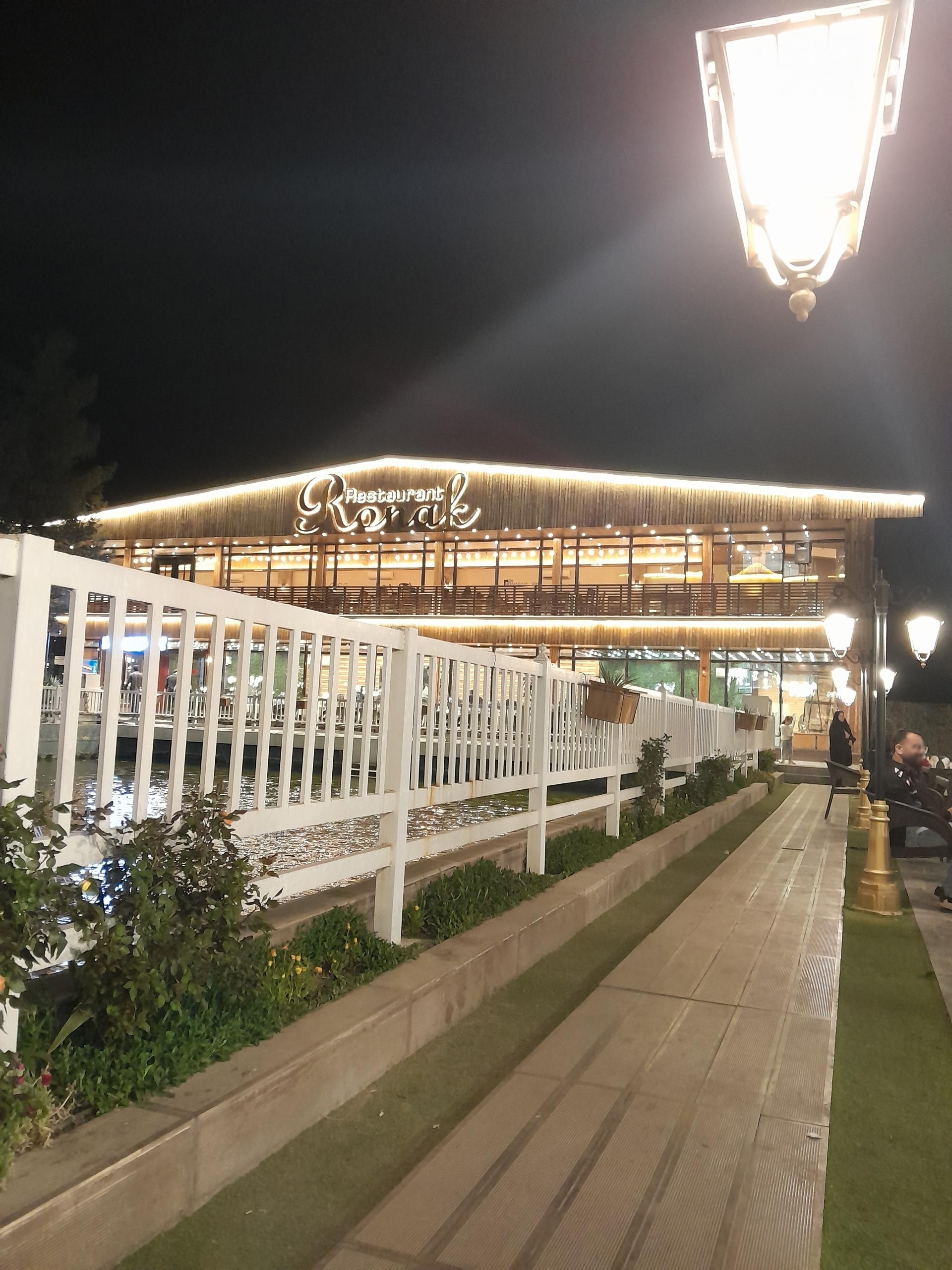 عکس فست فود روناک