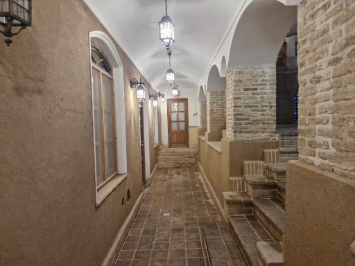 عکس هتل سنتی اسفنجان (خانه تاریخی طاهریان)