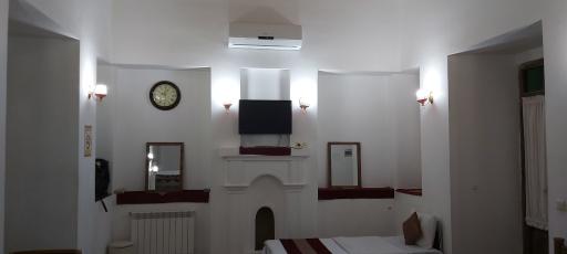 عکس هتل سنتی اسفنجان (خانه تاریخی طاهریان)