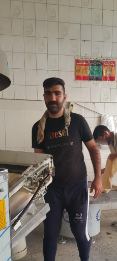 عکس نانوایی لواشی(محمد زندلشنی)