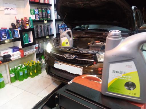 عکس تعویض روغن پدیده 