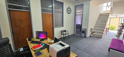 عکس آموزشگاه زبان های خارجه هامون 