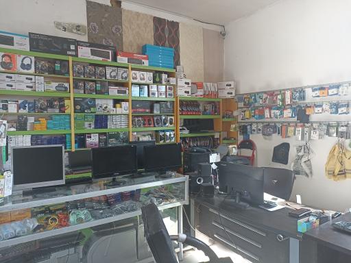 عکس مرکز پخش قطعات و لوازم جانبی