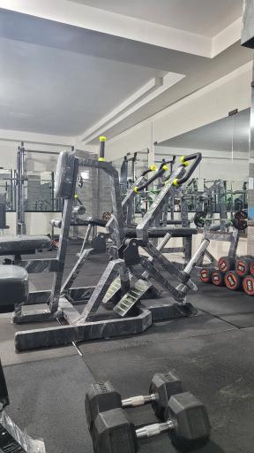 عکس باشگاه بدنسازی پالادیوم (ویژه آقایان)