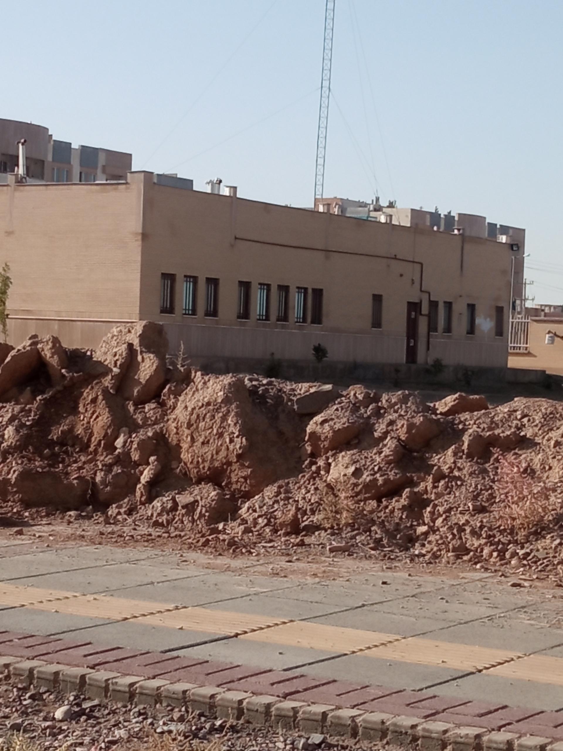 عکس مرکز خدمات جامع سلامت شهید برونسی