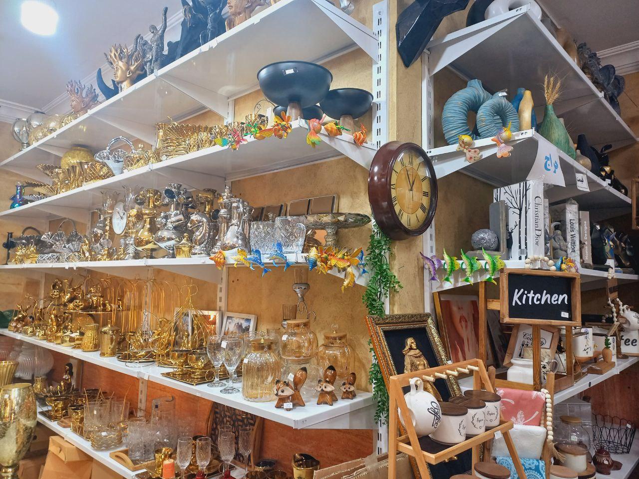 عکس گالری آنتیک آرمان