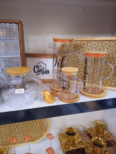 عکس گالری آنتیک آرمان