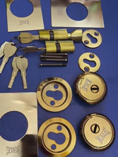 عکس الوکلید فردیس اوستا نشان