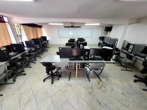 عکس دبیرستان دوره اول دخترانه مشکات