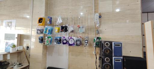 عکس تعمیرات تلویزیون شیراز