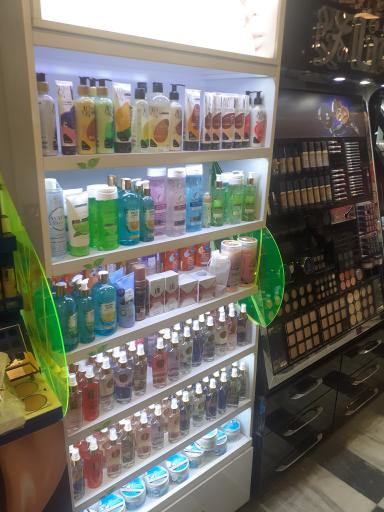 عکس آرایشی و بهداشتی دنیز