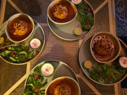 عکس کافه رستوران چاپاری