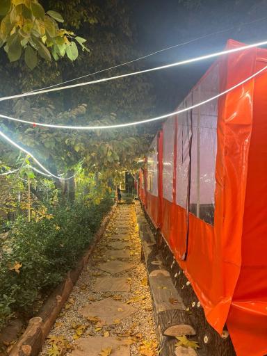 عکس مجموعه پذیرایی چشمه رود