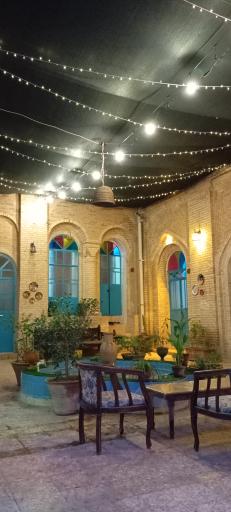 عکس هتل سنتی عمارت پدری