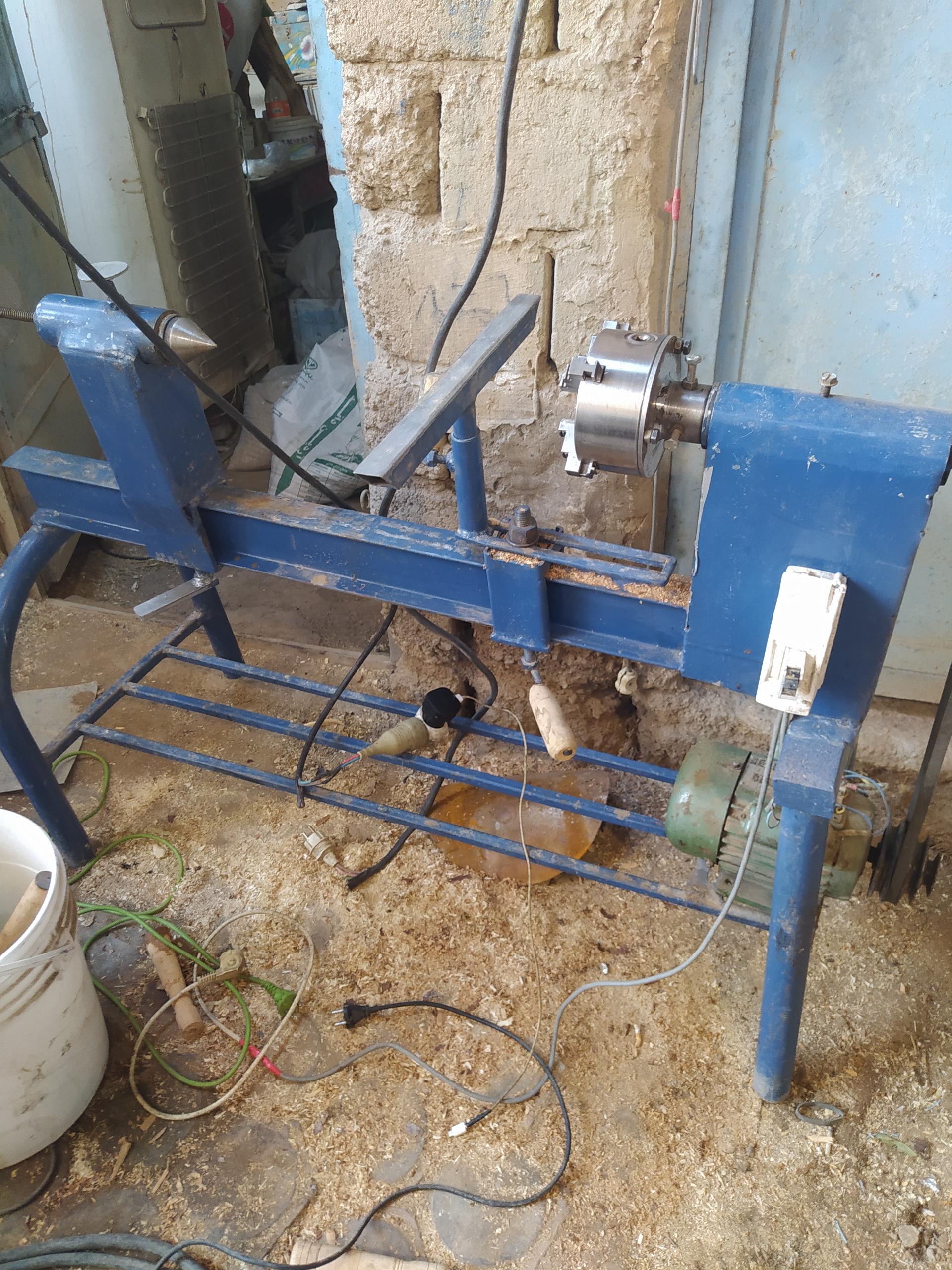 عکس کارگاه ساخت دستگاه خراطی 