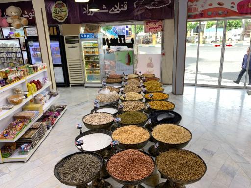 عکس نان و شیرینی شهرزاد