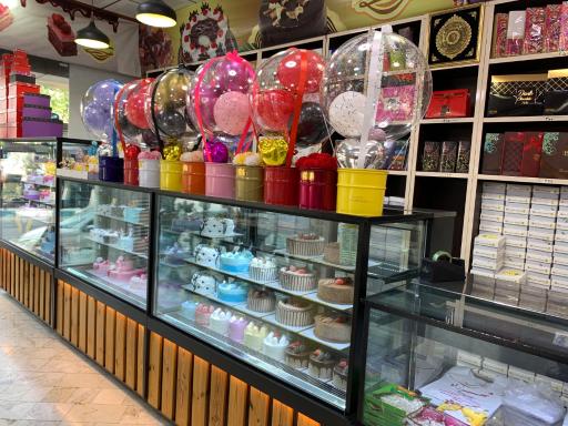 عکس نان و شیرینی شهرزاد