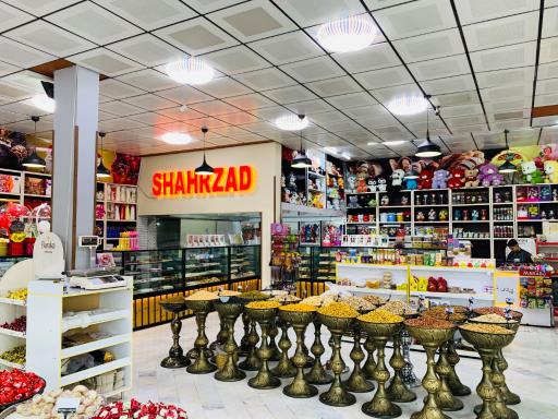 عکس نان و شیرینی شهرزاد