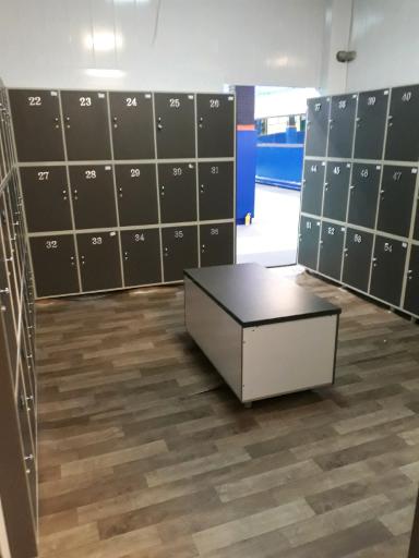 عکس مجموعه فرهنگی ورزشی هلال احمر (صدرا 5)