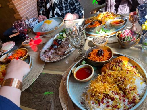 عکس کافه رستوران چاپاری