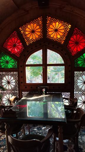 عکس کافه رستوران چاپاری