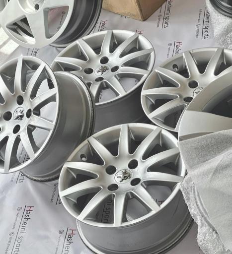 عکس هاشمی اسپرت