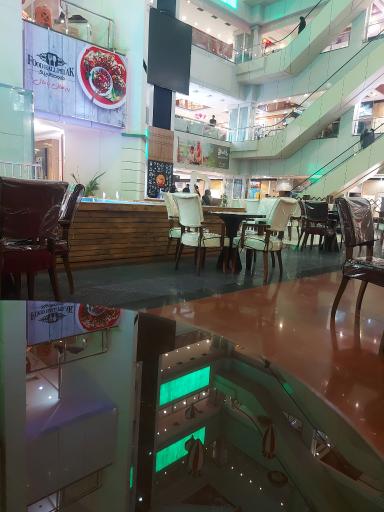 عکس کافی شاپ کنج