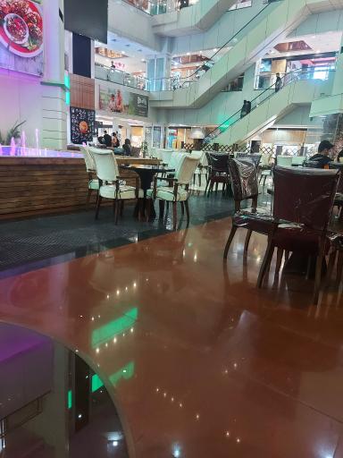 عکس کافی شاپ کنج