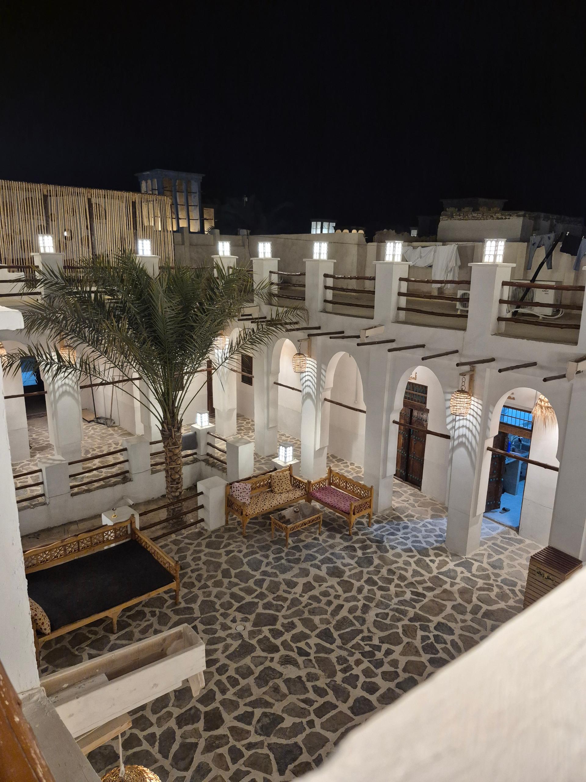 عکس اقامتگاه گلبت