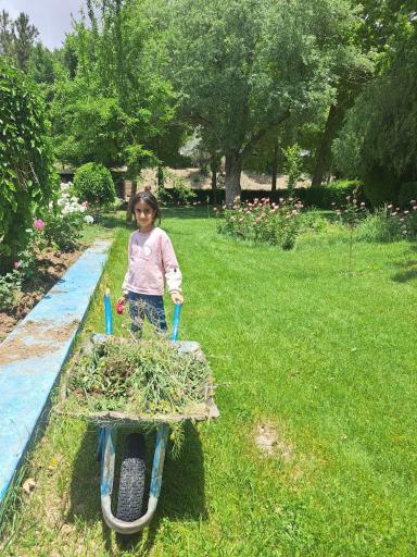 عکس بوستان بانوان ریحانه چیتگر