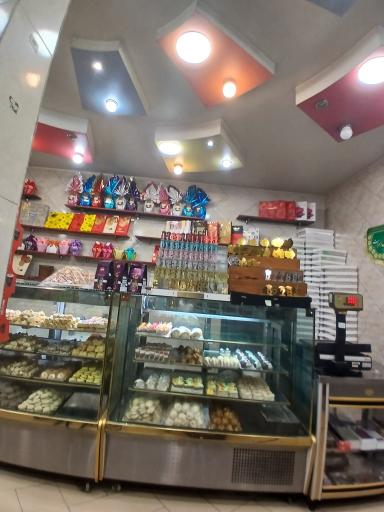 عکس شیرینی سرای مروارید