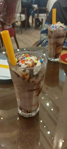 عکس کافی شاپ کنج