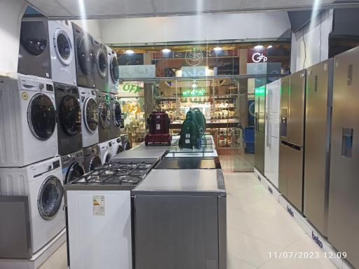 عکس فروشگاه رایین کالا