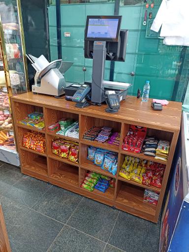 عکس سوپر مارکت و پروتئین پاک